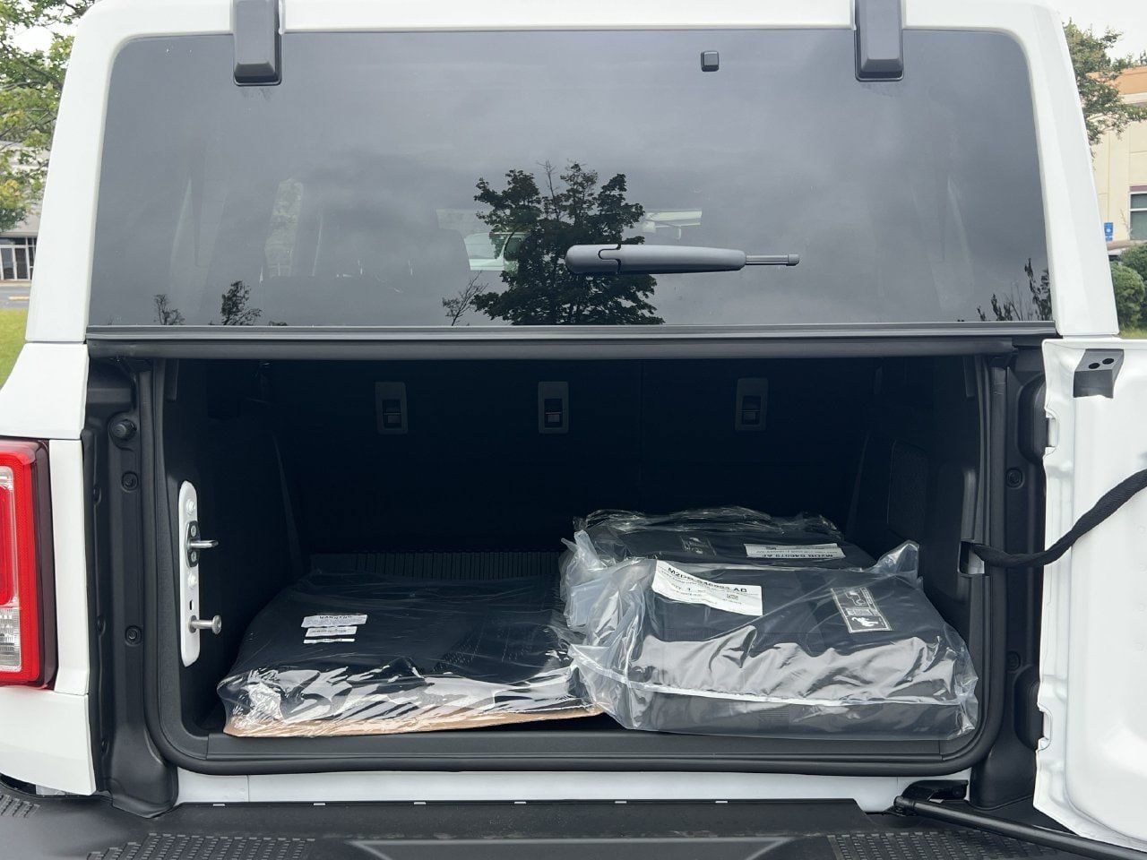 New 2026 Ford Bronco Heritage Edition AWD/4WD image 18