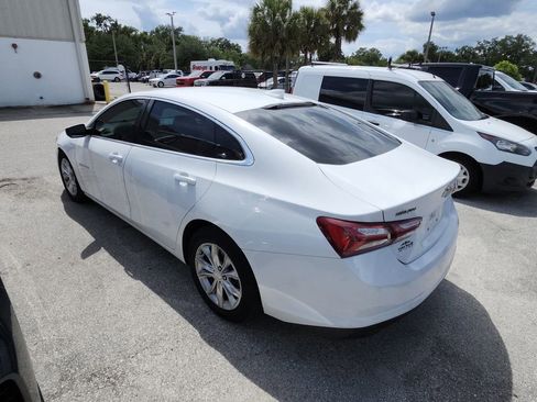 Used 2020 Chevrolet Malibu LT FWD image 3