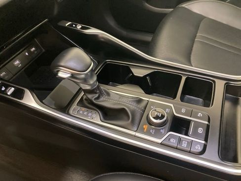 Certified 2023 Kia Sorento X-Line EX image 9