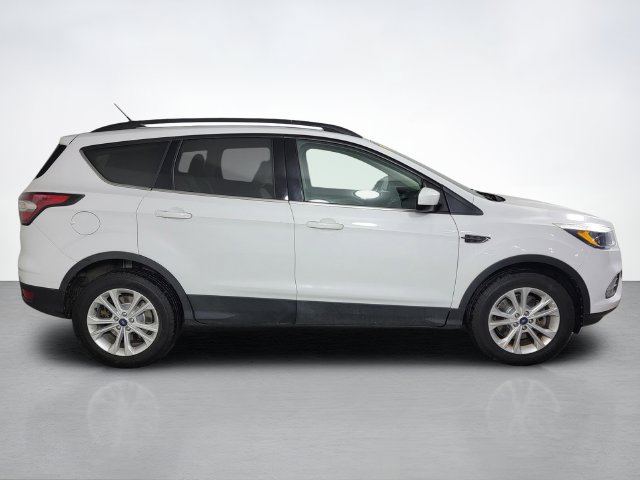 Used 2018 Ford Escape SE AWD/4WD image 2