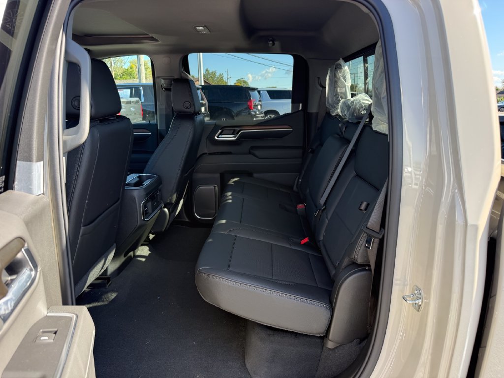New 2026 GMC Sierra 1500 Denali w/ Technology Package AWD/4WD image 24