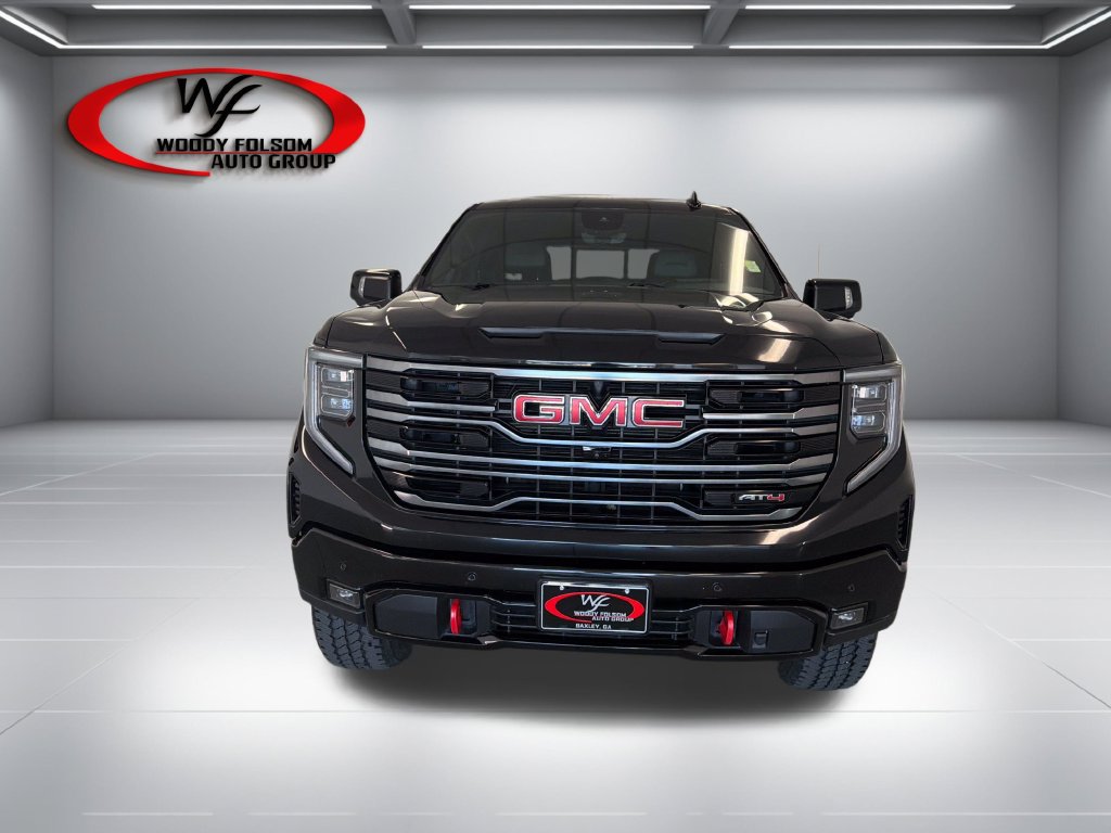 Used 2025 GMC Sierra 1500 AT4 w/ AT4 Premium Package AWD/4WD image 2