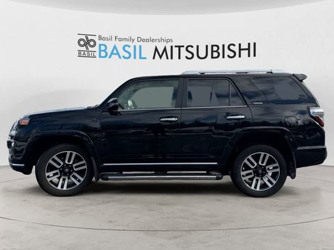 Used 2023 Toyota 4Runner Limited image 2