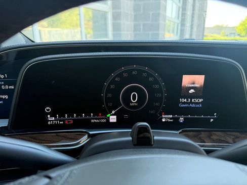 Used 2022 Cadillac Escalade Sport Platinum AWD/4WD image 50