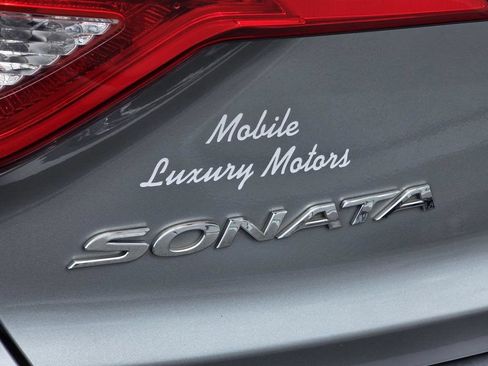 Used 2016 Hyundai Sonata SE FWD image 21