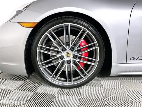 Used 2025 Porsche 718 Boxster GTS RWD image 26