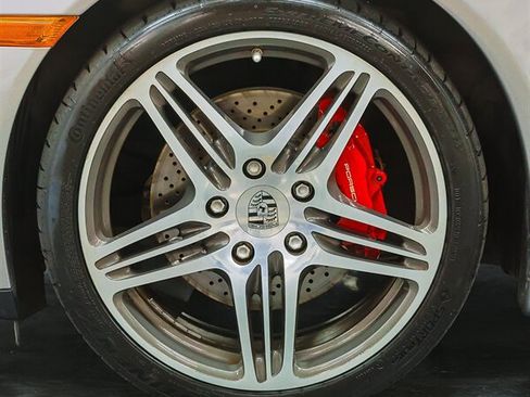 Used 2009 Porsche 911 Carrera 4S AWD/4WD image 40