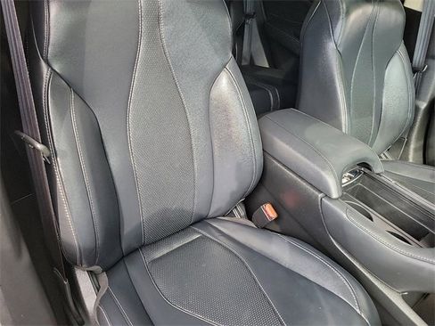 Certified 2024 Acura RDX w/ Technology Package image 18