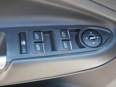 Used 2016 Ford Escape Titanium FWD image 18