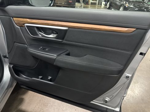 Used 2017 Honda CR-V EX image 39