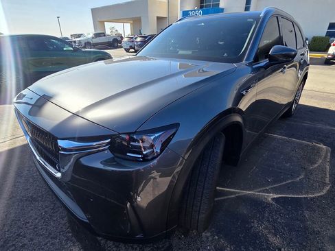 Used 2025 MAZDA CX-90 3.3 Turbo w/ Preferred Package AWD/4WD image 6