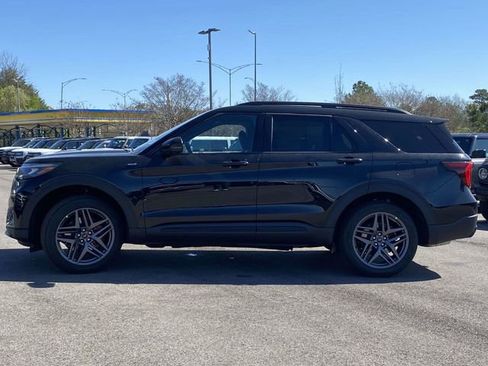 New 2026 Ford Explorer ST-Line w/ ST-Line Street Pack image 6
