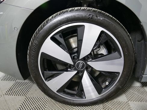 Used 2025 Audi A5 2.0T Premium Plus w/ Premium Plus AWD/4WD image 26