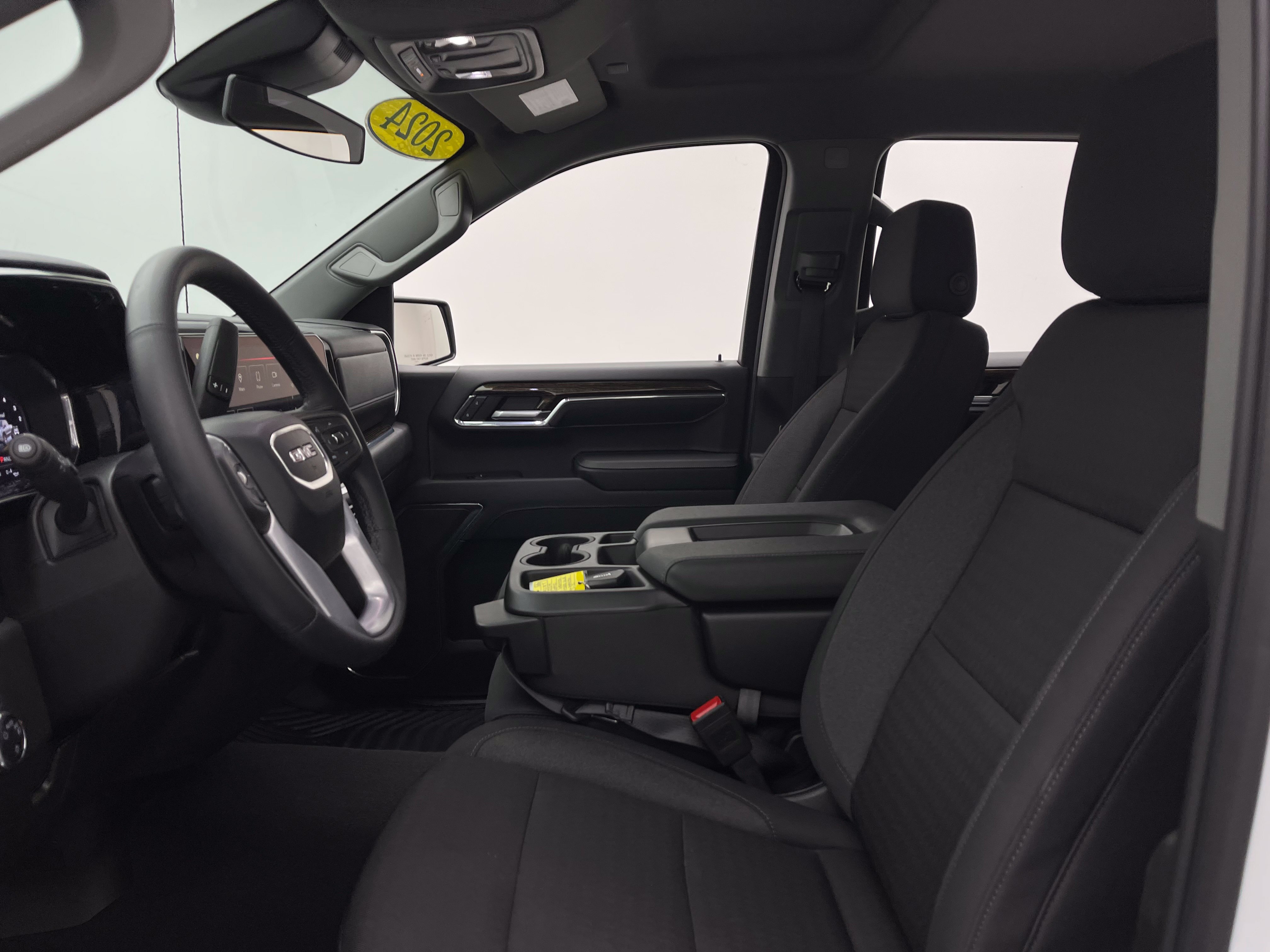 Used 2024 GMC Sierra 1500 SLE AWD/4WD image 16