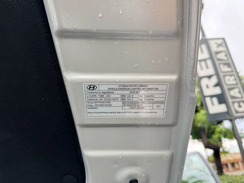 Used 2016 Hyundai Sonata SE FWD image 26