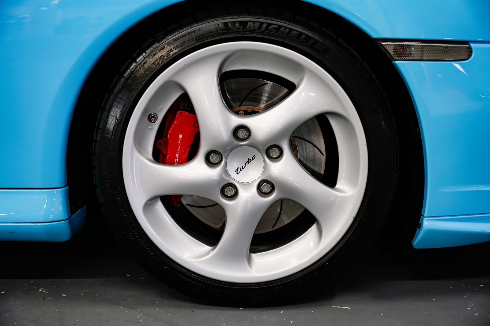 Used 2003 Porsche 911 Turbo AWD/4WD image 48