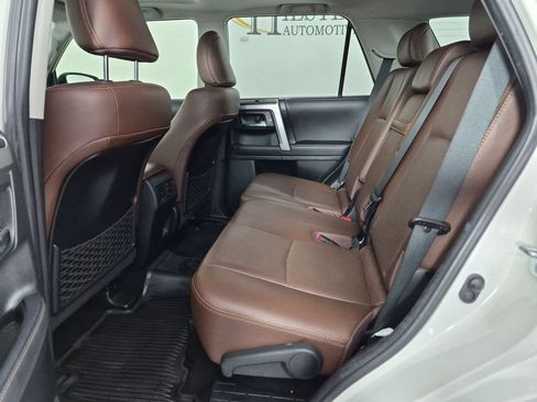 Used 2023 Toyota 4Runner Limited AWD/4WD image 33
