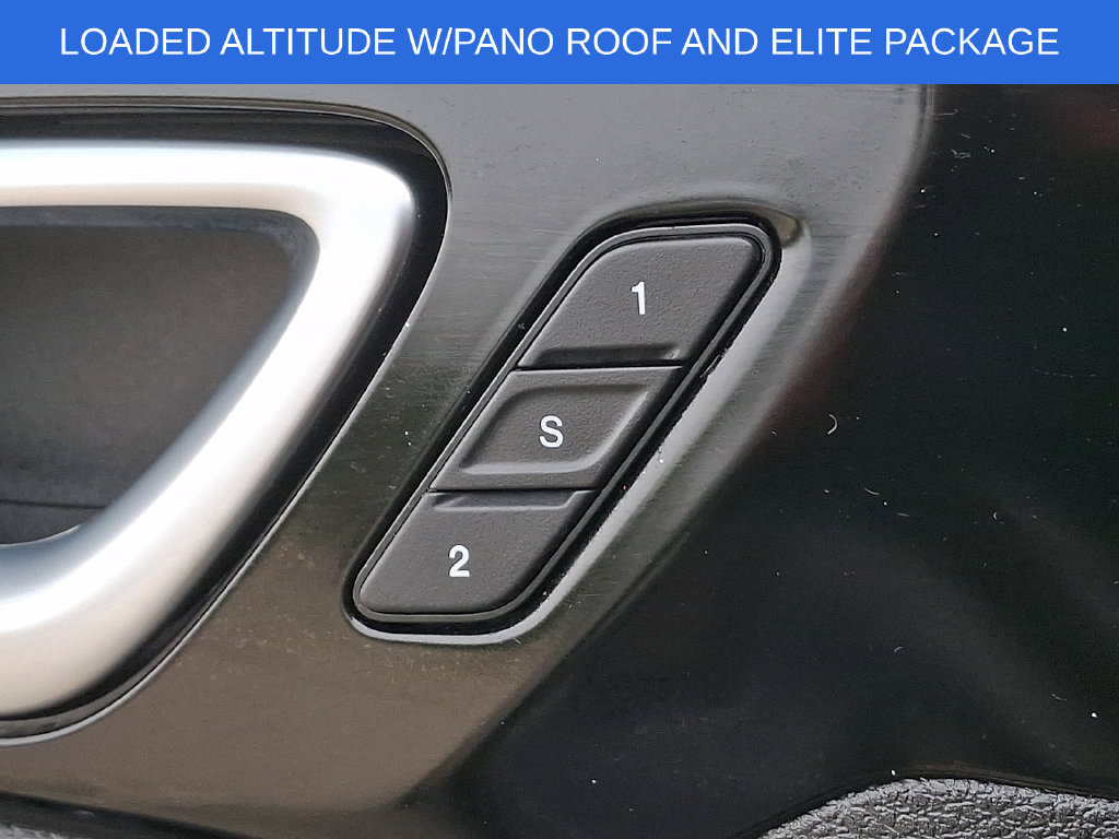 Used 2023 Jeep Compass High Altitude AWD/4WD image 27