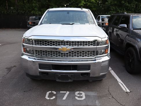 Used 2019 Chevrolet Silverado 2500 W/T w/ WT Convenience Package RWD image 15