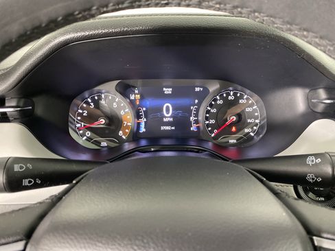 Used 2023 Jeep Compass Limited w/ Sun and Sound Group image 23