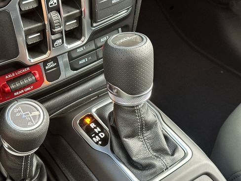 New 2026 Jeep Gladiator Mojave image 20