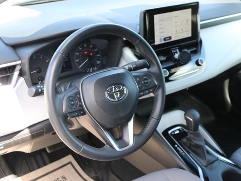 Used 2024 Toyota Corolla SE FWD image 16