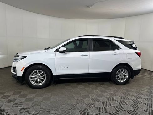 Used 2022 Chevrolet Equinox LT image 6