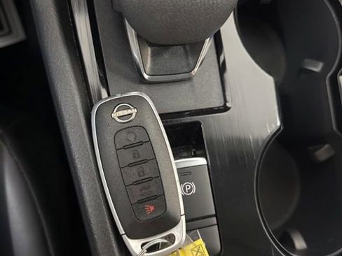 Certified 2024 Nissan Rogue SV w/ SV Premium Package FWD image 14