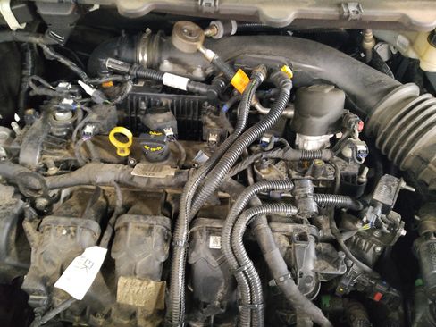 Used 2020 Ford Edge Titanium w/ Equipment Group 301A FWD image 30