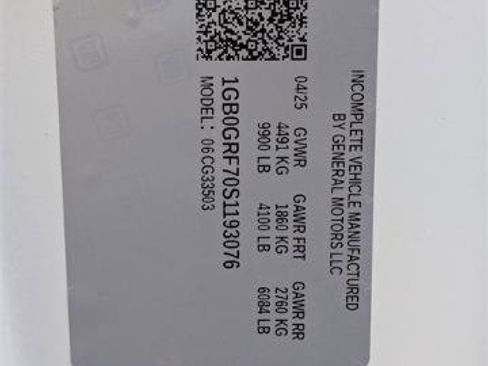 New 2025 Chevrolet Express 3500 w/ Power Convenience Package image 32