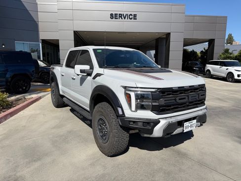 Used 2024 Ford F150 Raptor AWD/4WD image 3