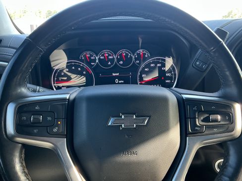 Used 2022 Chevrolet Silverado 2500 LTZ w/ LTZ Plus Package AWD/4WD image 8