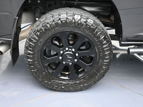 Used 2024 RAM 2500 Laramie w/ Night Edition image 26