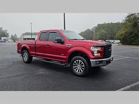 Used 2015 Ford F150 XLT w/ Equipment Group 302A Luxury image 17
