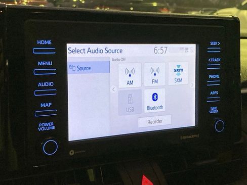 Used 2021 Toyota RAV4 XLE w/ Convenience Package image 22