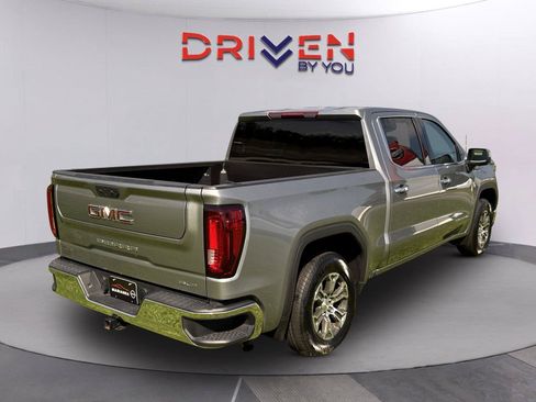 Used 2025 GMC Sierra 1500 SLT RWD image 4
