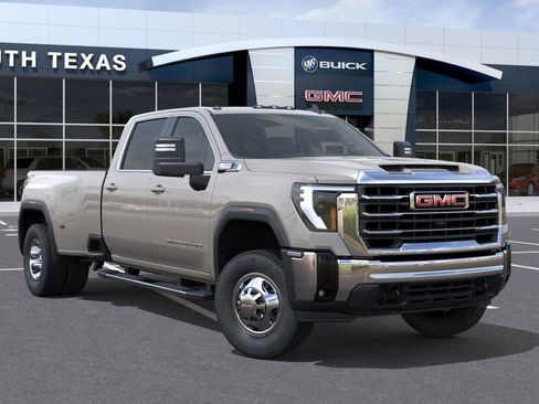 New 2026 GMC Sierra 3500 SLE image 7