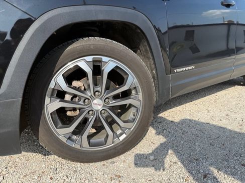 Used 2019 GMC Terrain SLT FWD image 8