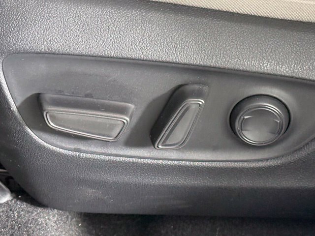 Used 2023 Toyota RAV4 XLE w/ Convenience Package FWD image 21