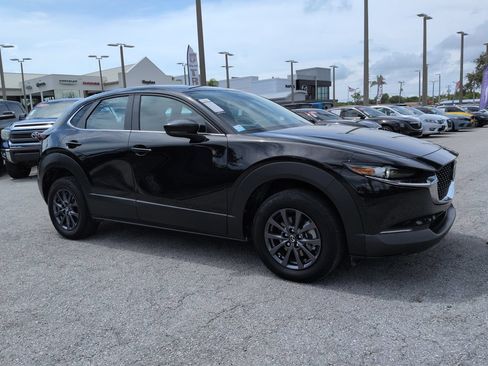 Used 2024 MAZDA CX-30 AWD 2.5 S image 2
