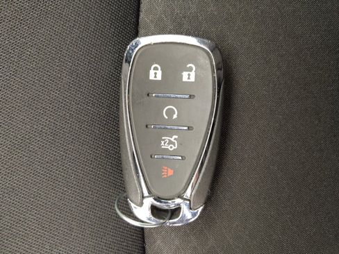 Used 2025 Chevrolet Malibu LS FWD image 32