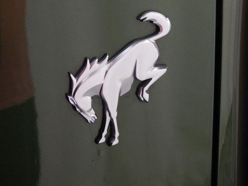 Used 2023 Ford Bronco Badlands image 6