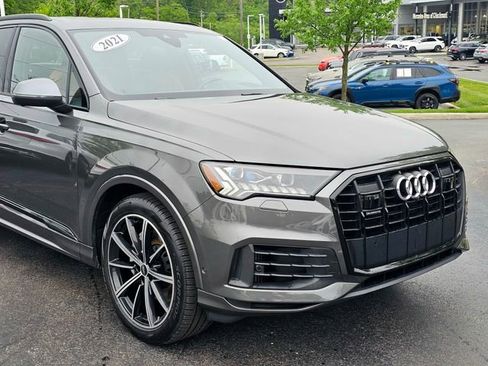 Used 2021 Audi Q7 3.0T Prestige w/ Prestige Package AWD/4WD image 2