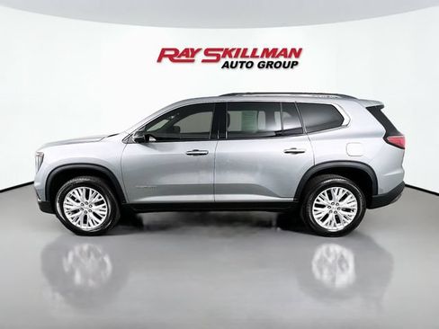 Used 2025 GMC Acadia Elevation w/ Elevation Premium Package FWD image 4