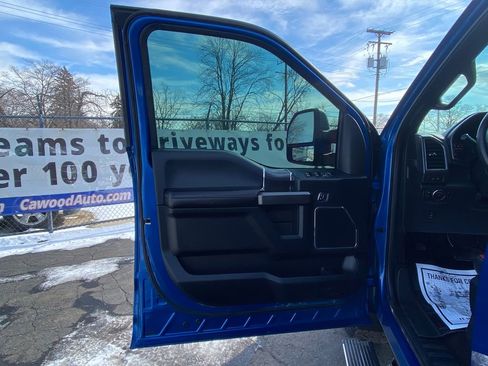 Used 2017 Ford F150 Lariat w/ Equipment Group 502A Luxury image 16