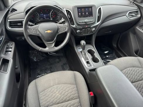 Used 2021 Chevrolet Equinox LT AWD/4WD image 10