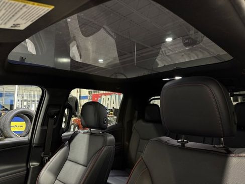 Used 2024 Chevrolet Silverado EV RST image 8