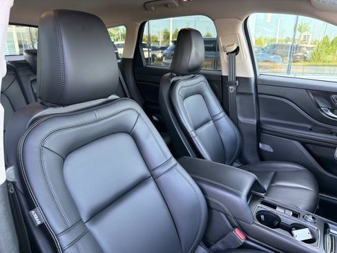 Used 2024 Lincoln Corsair FWD image 21
