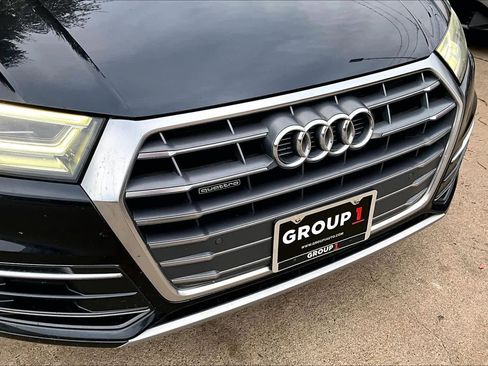 Used 2018 Audi Q5 Premium Plus w/ Premium Plus Package image 29