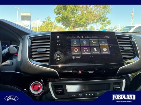 Used 2019 Honda Pilot Elite image 12